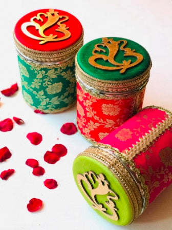 set of 6 floral boxes decorated with silk cloth, beautiful laces stainless steel box, 500gm capacity